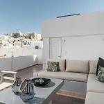 Cozy Comfy Town House 別荘
