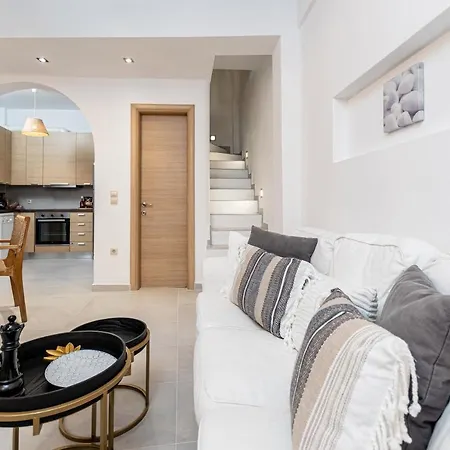 Cozy Comfy Town House * Naxos City