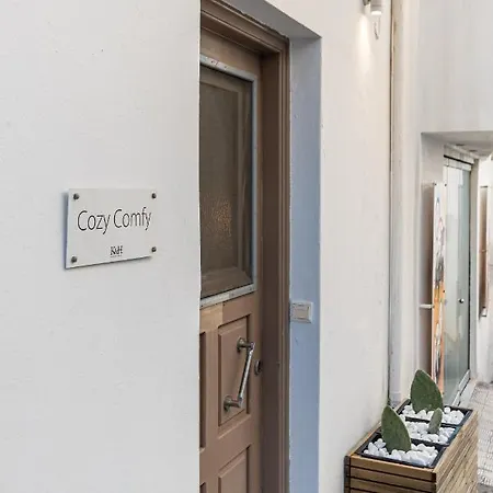 Cozy Comfy Town House * Naxos City