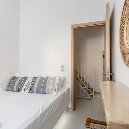 Cozy Comfy Town House Naxos City