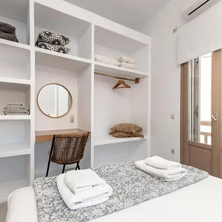 Cozy Comfy Town House *