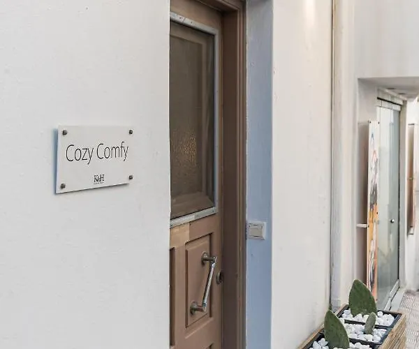 Cozy Comfy Town House * Naxos City