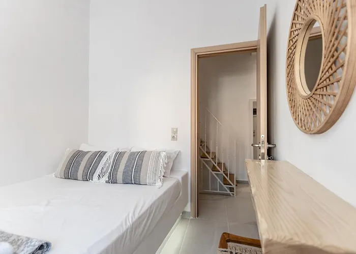 Cozy Comfy Town House Naxos City