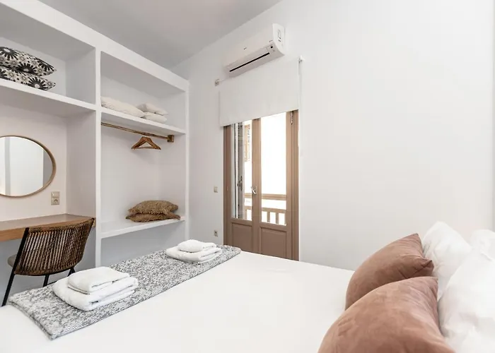 Cozy Comfy Town House