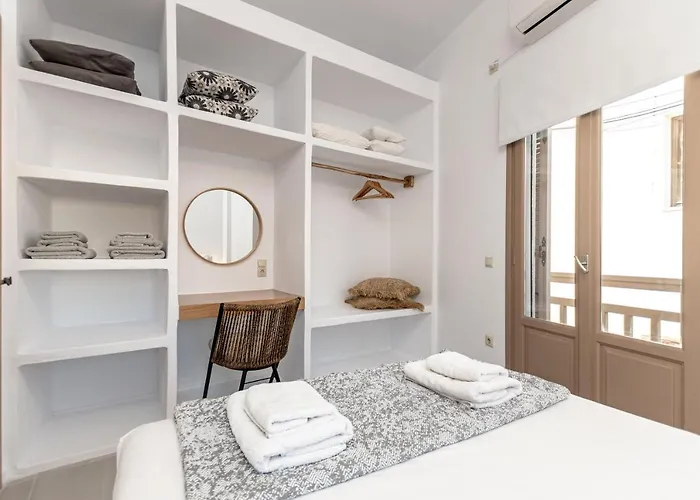 Cozy Comfy Town House *