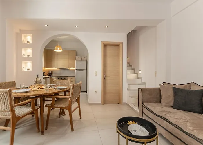 Semesterbostad Cozy Comfy Town House Naxos City