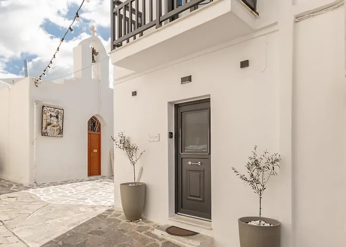 Cozy Comfy Town House